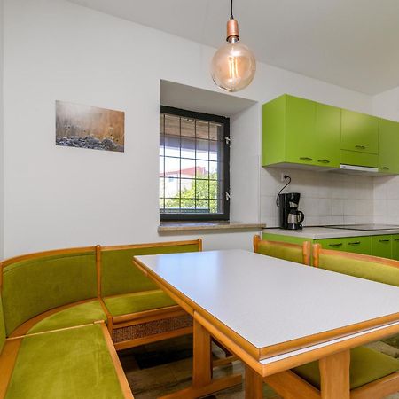 Apartments With A Parking Space Premantura, Medulin - 2228 الغرفة الصورة